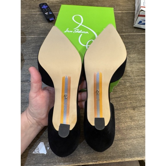 Sam Edelman Victoria D'Orsay Pointed Toe Pump Size 9.5 Black Suede - Picture 7 of 10